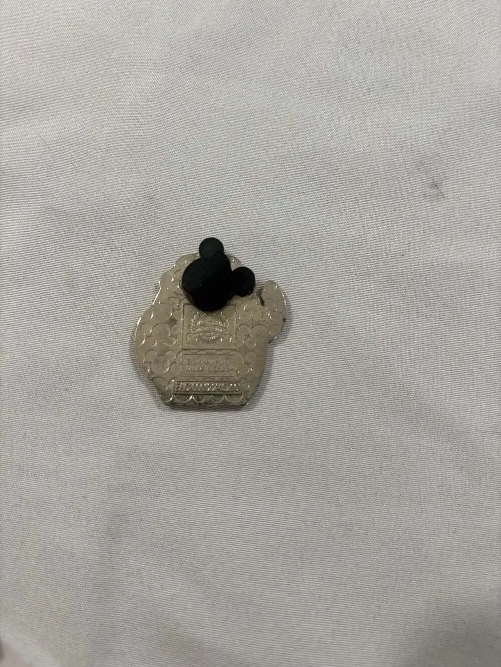 Disney Monsters University Don Carlton Mystery Pin